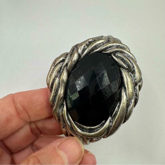 Set of 2 Hinged Faceted Bangle Bracelets Red Black Costume Jewelry Heavy - Picture 4 of 11